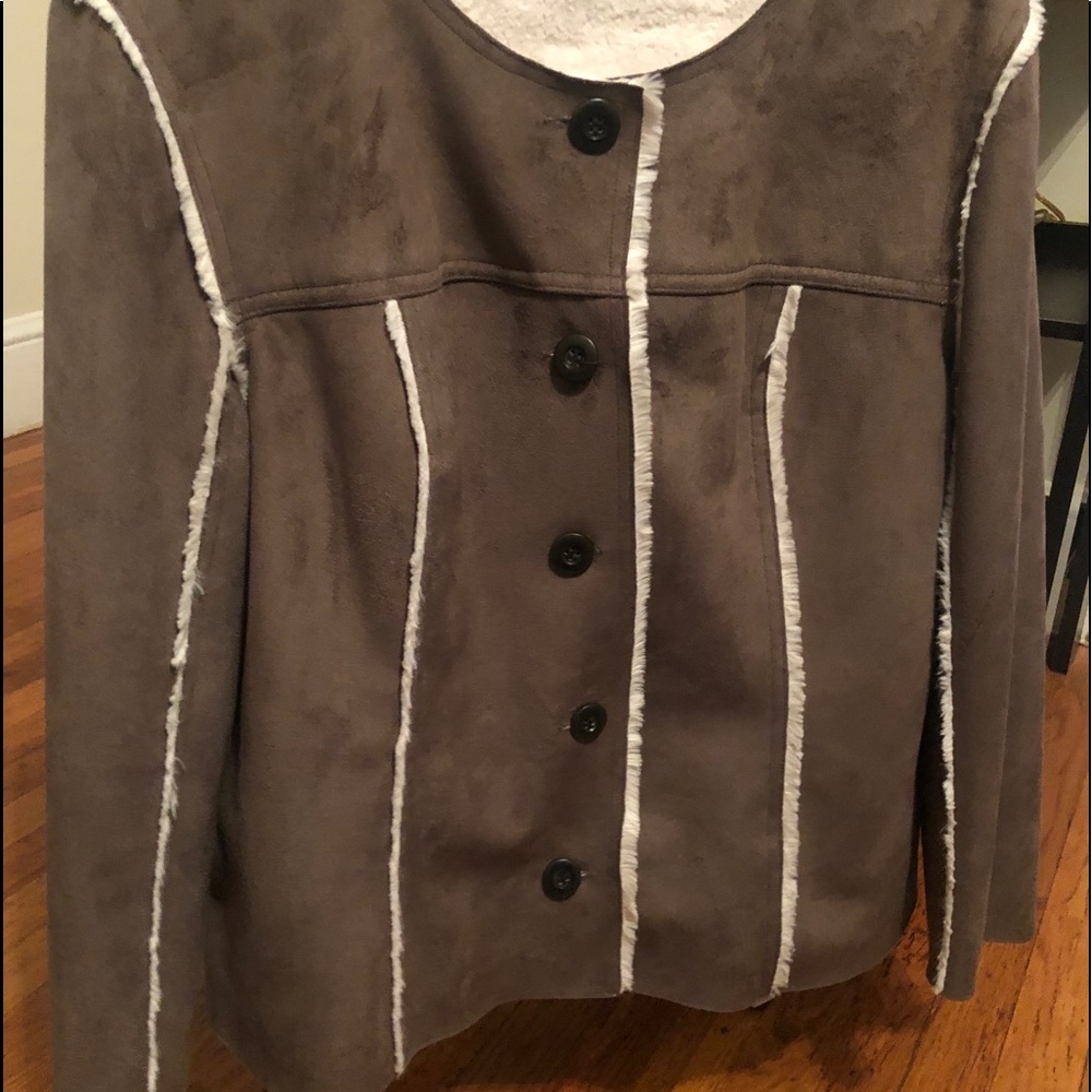 Elegant Shearling Type Jacket - image 1